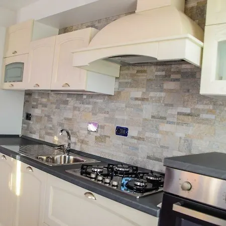 Les Vrais Rayons Guest house 3*